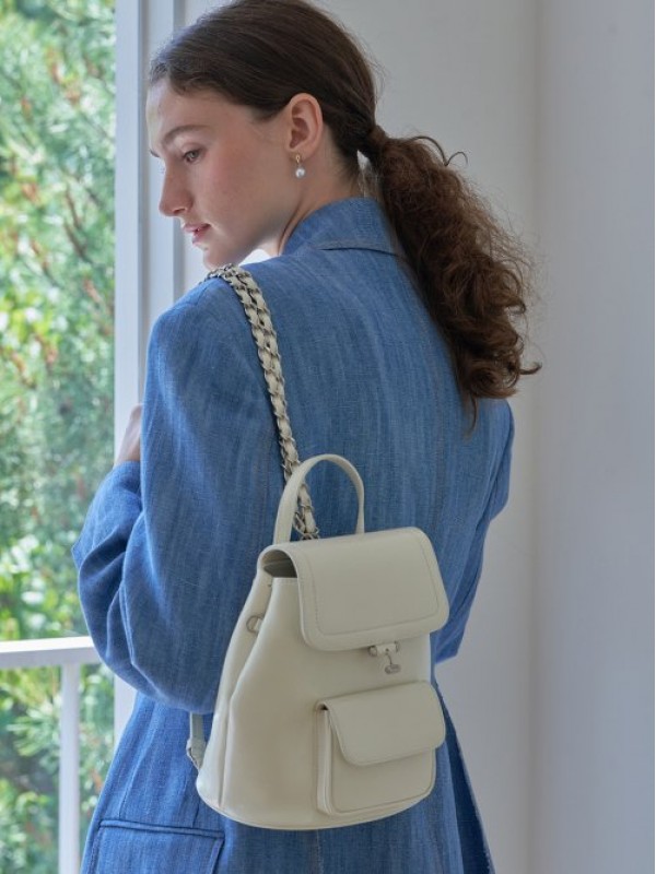 Tilda Chain Backpack Small_Cream