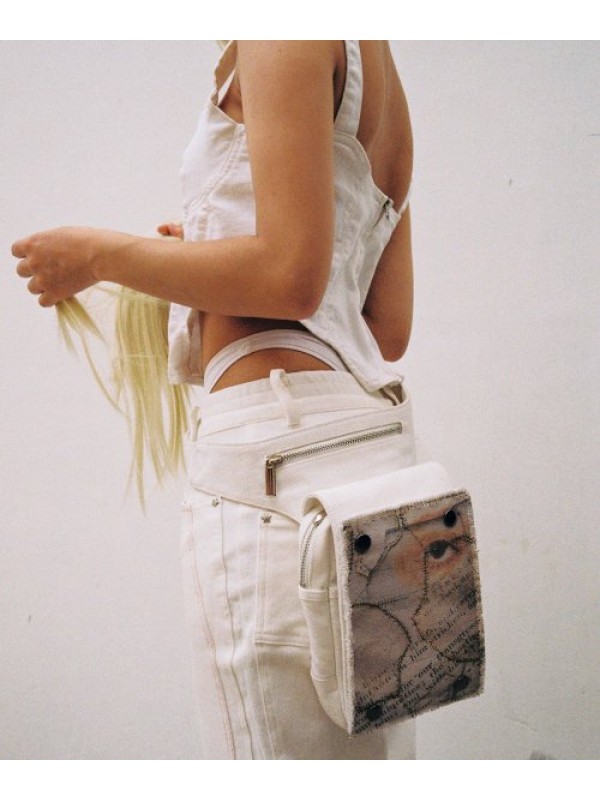 ARTLESS MINI BODYBAG - WHITE