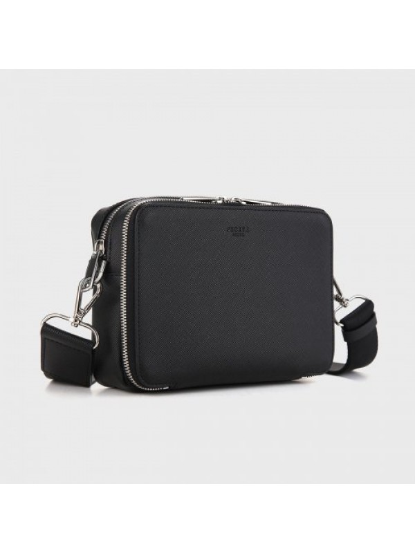 Square Pouch Messenger Bag Black