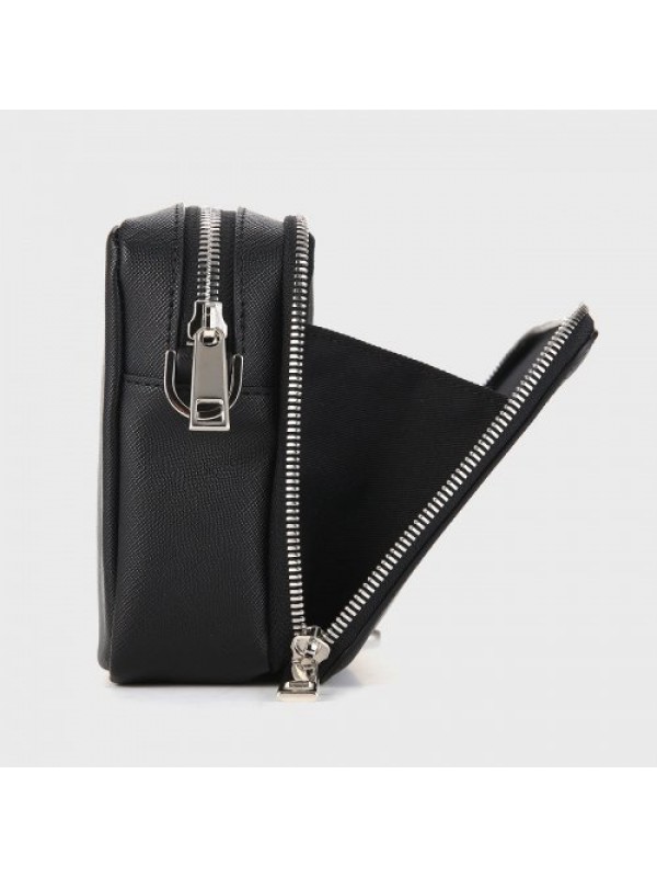 Square Pouch Messenger Bag Black