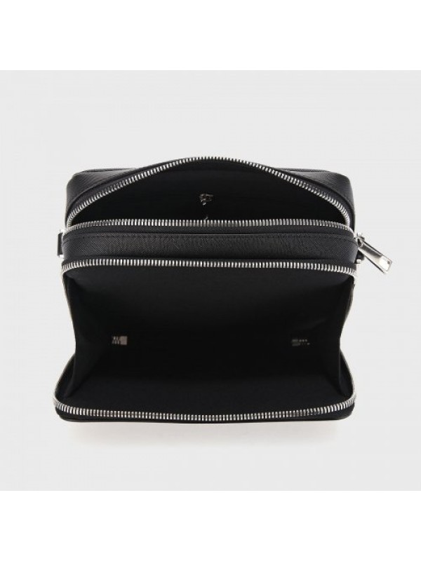 Square Pouch Messenger Bag Black